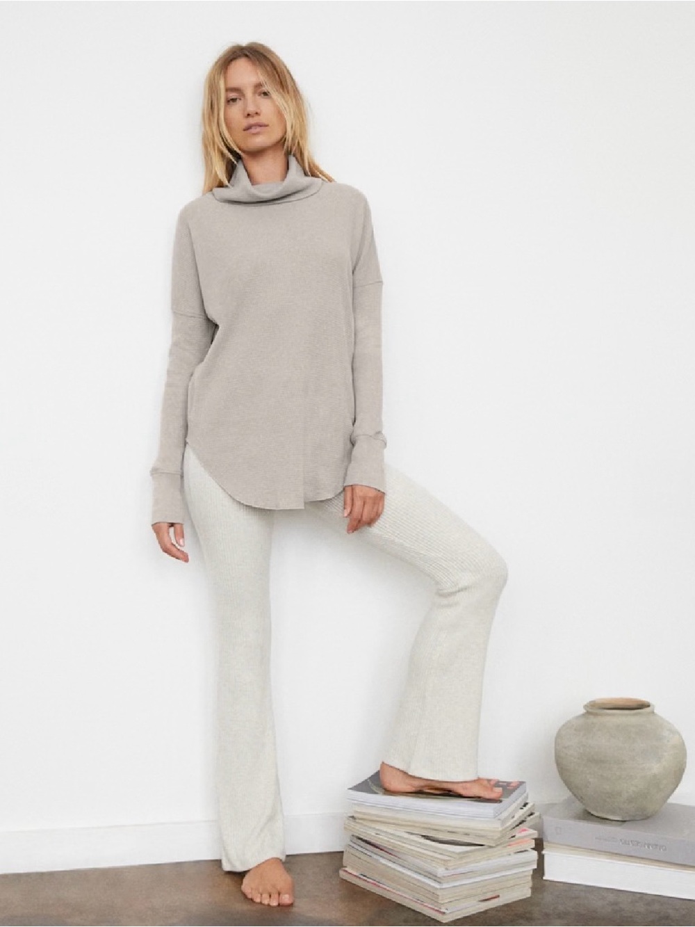 Aritzia TNA Thermal Cowl Neck Long Sleeve Top Grey Large